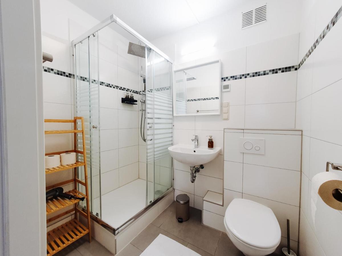 Jenapartments Zuhause Auf Zeit, Uniklinik & Natur Vor Der Tuer エクステリア 写真